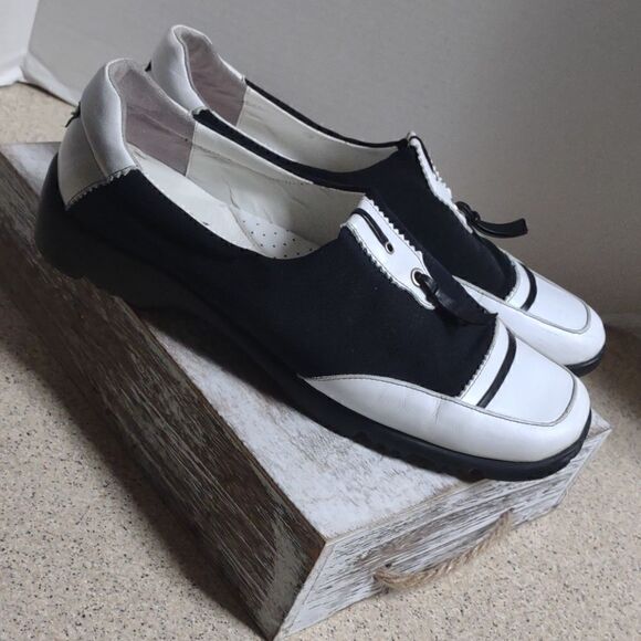 👍 Women's Designer Golf Shoes Size 39.   Comfortable Bin - A8 - Picture 1 of 9